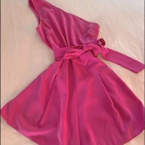 XS HOT PINK 🍉one shoulder short one piece